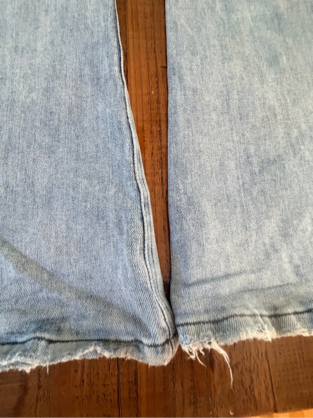 Vervet Light Blue Distressed Flare Jeans — Women's High-Rise Flared Denim 28 - Picture 11 of 12